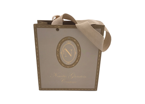 Good price elegant Customized print matte paper present bags hot stamp logo online