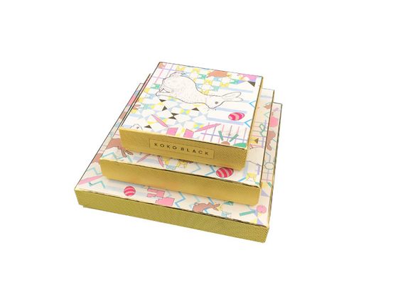Good price Square Cardboard Chocolate Gift Boxes Packaging With Tray / Rabbits Pattern online